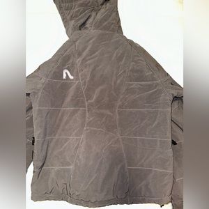 New with tags. Flylow puffer jacket.